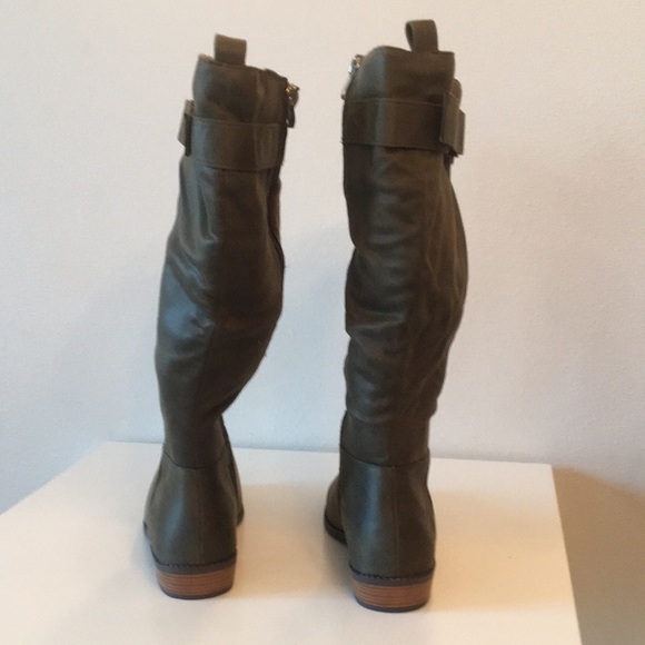 New WB Woman’s Journee Collection Elegant Olive Knee-High Boots - Picture 4 of 5